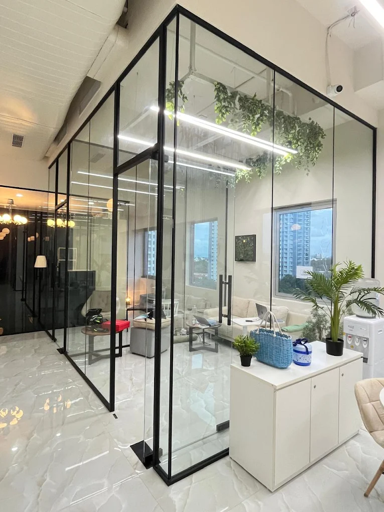 Large wall-to-wall mirror installation for home gym